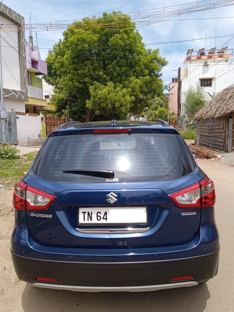 Maruti Suzuki S Cross Smart Hybrid Zeta