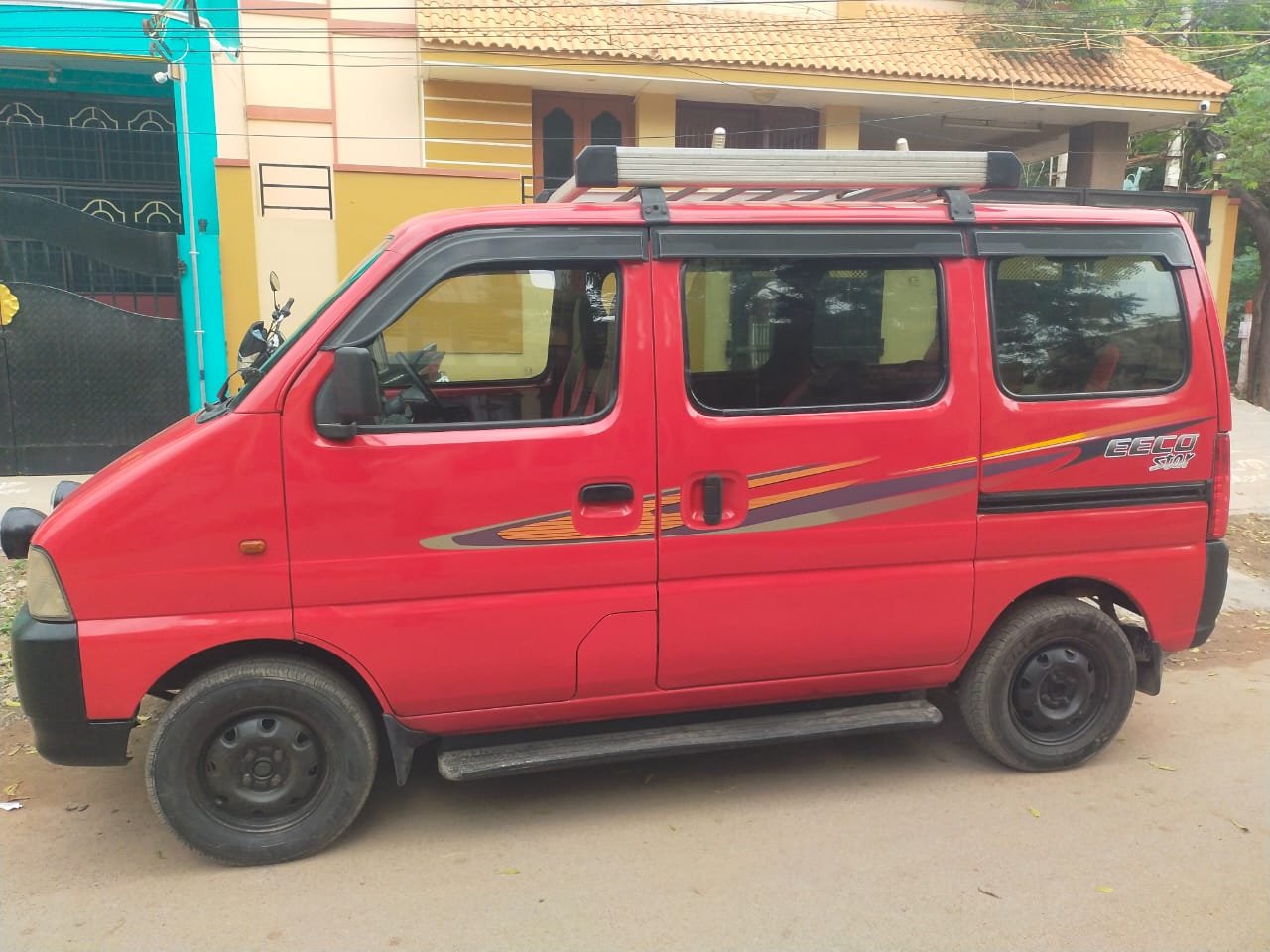 Maruti Suzuki Eeco 5 Seter