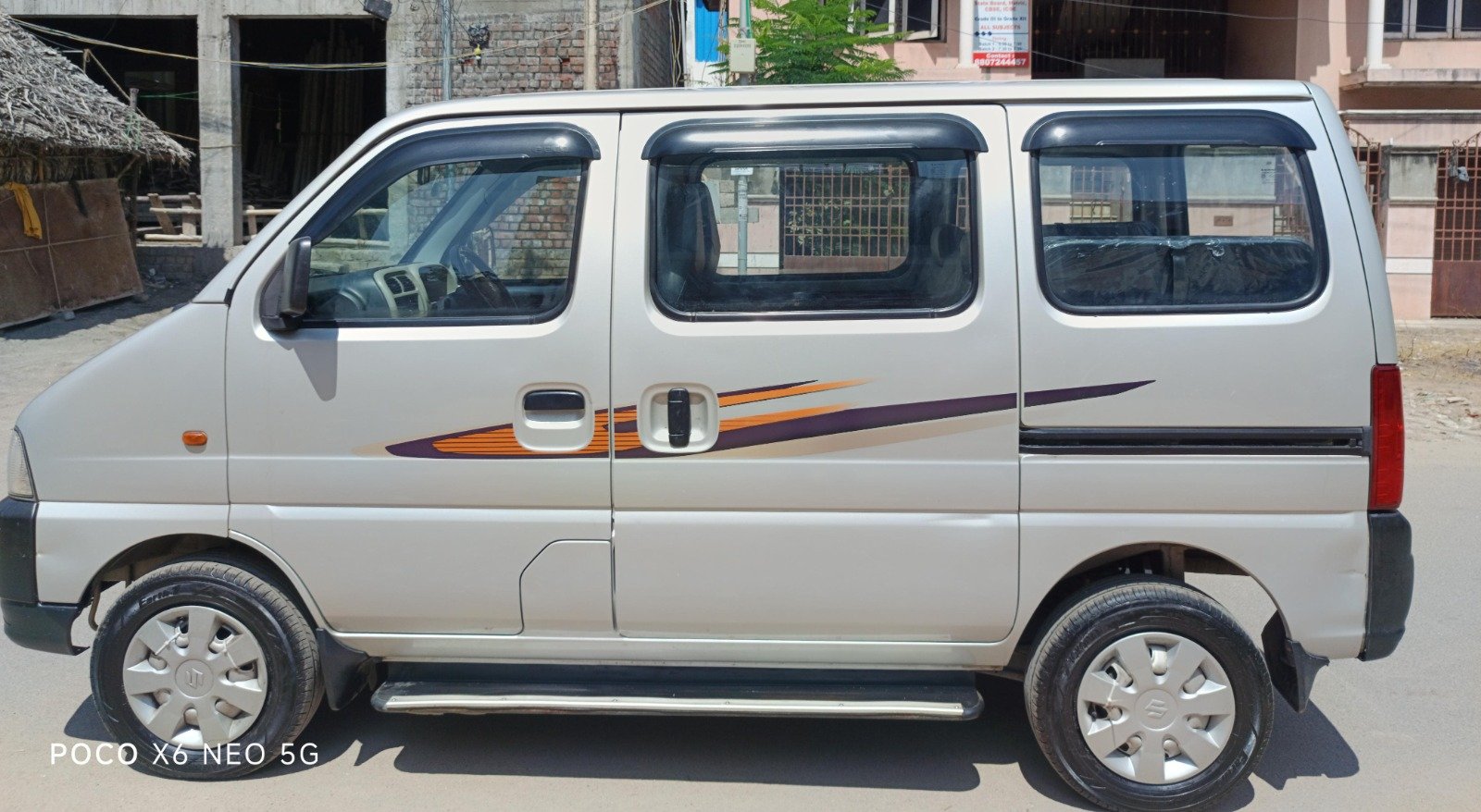 Maruti Suzuki Eeco 5 Seter