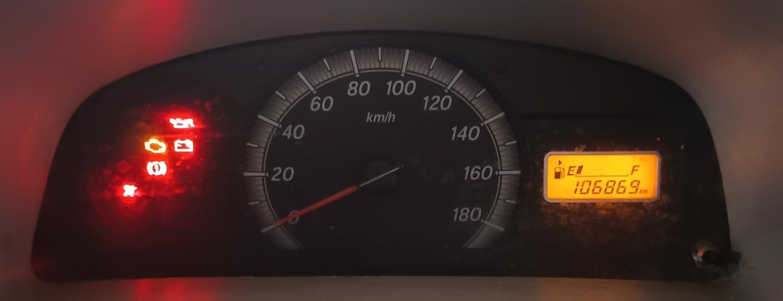 Maruti Suzuki Eeco 5 Seter