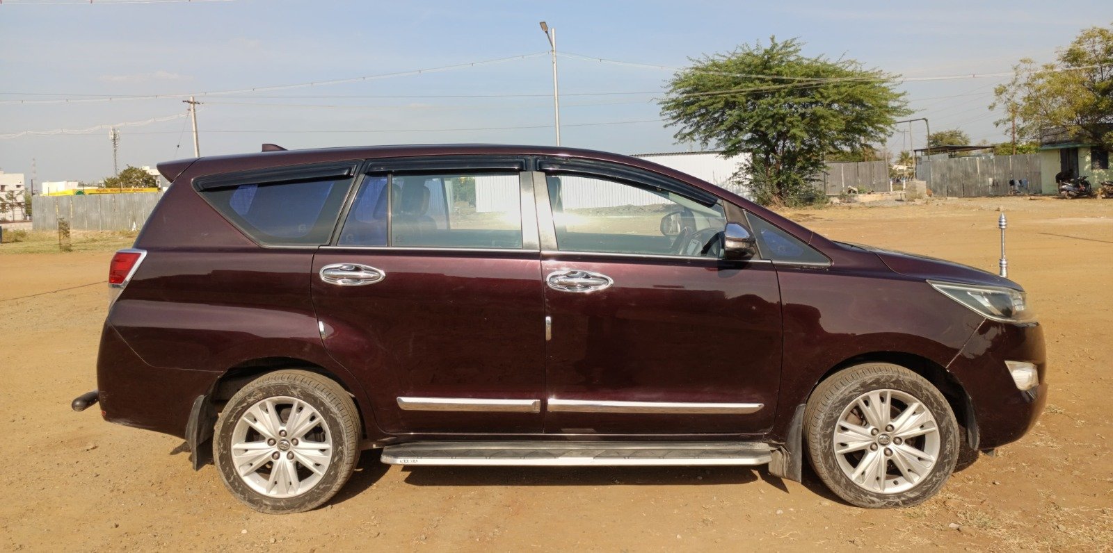 Toyota Innova Crysta Zx