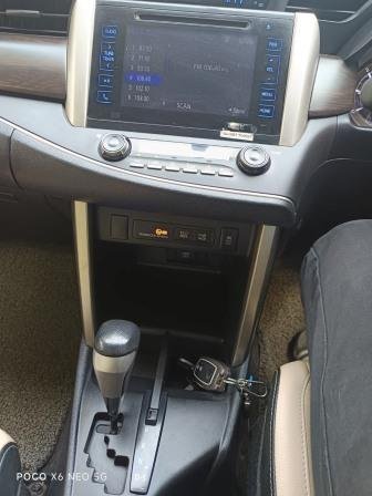 Toyota Innova Crysta Zx