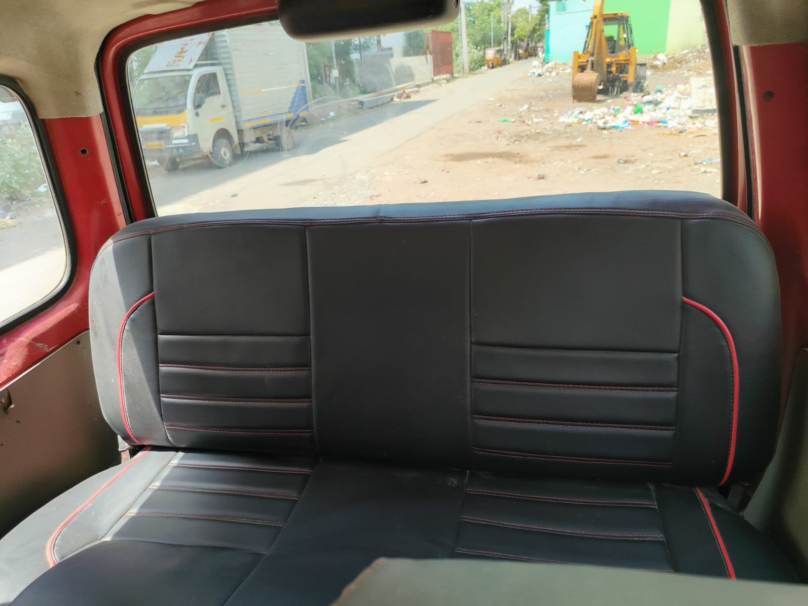 Maruti Suzuki Eeco 5 Seter