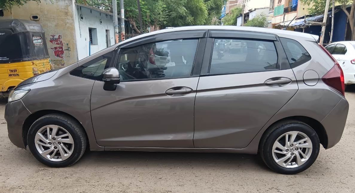 Honda Jazz 1 2 V Cvt Ivtec B