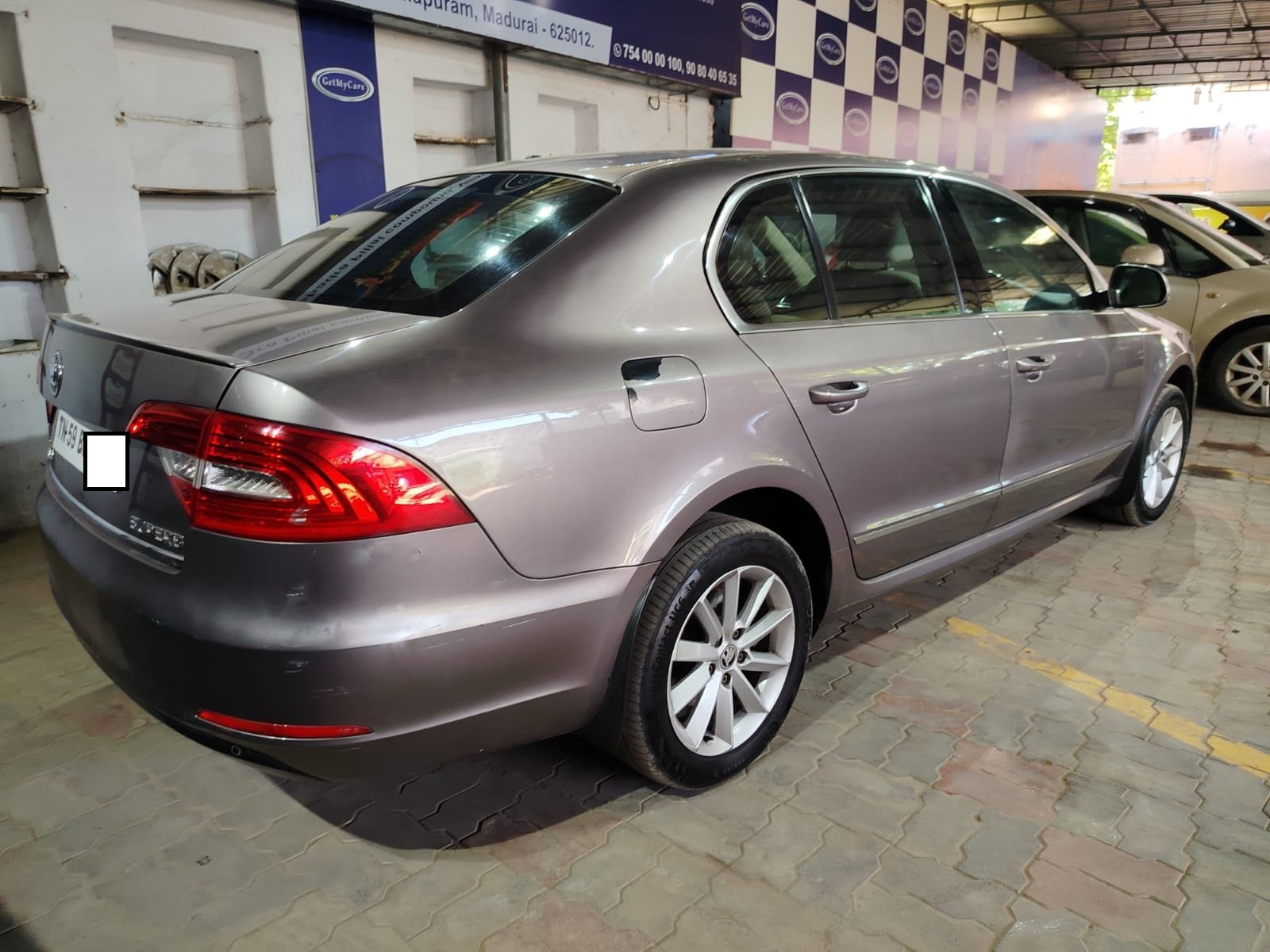 Skoda Superb 1.8 Elegance