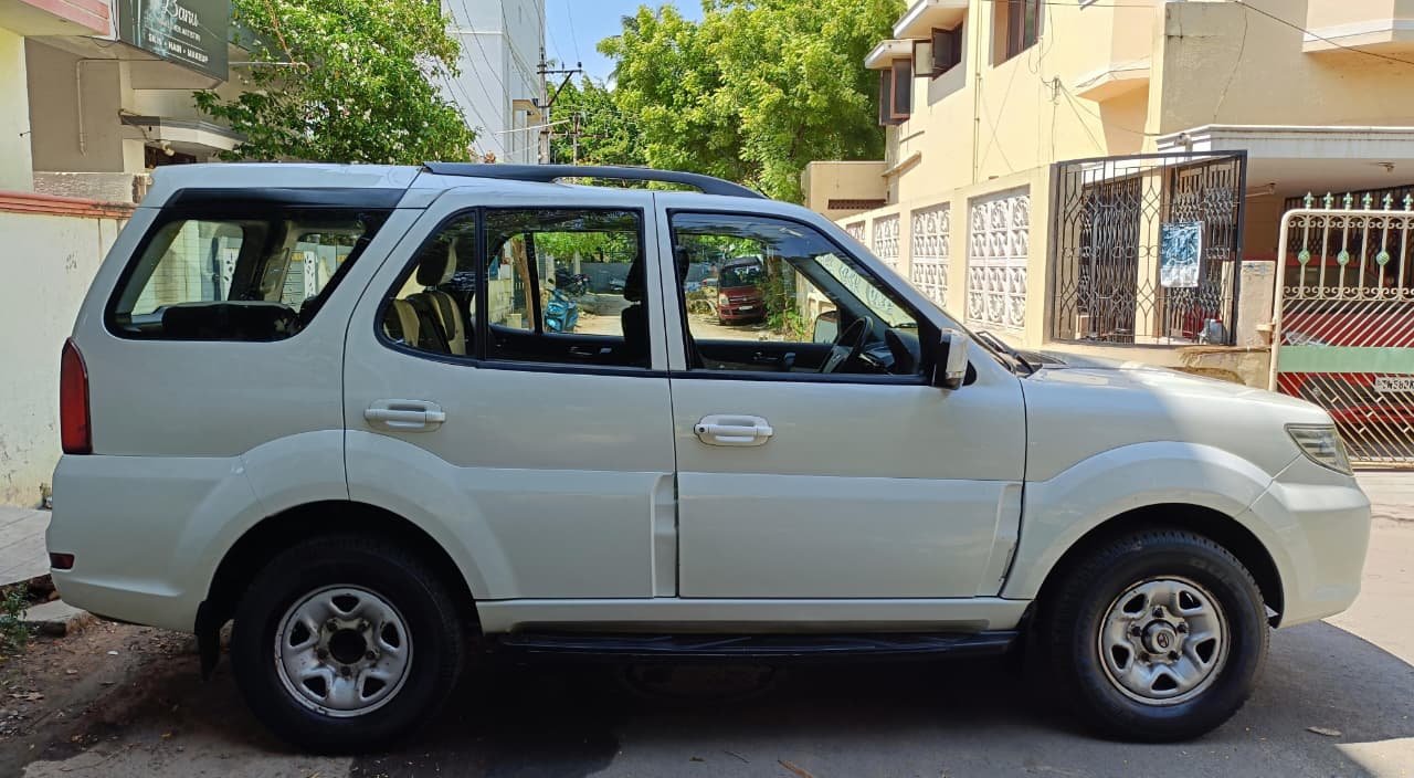 Tata Safari Storme Lx