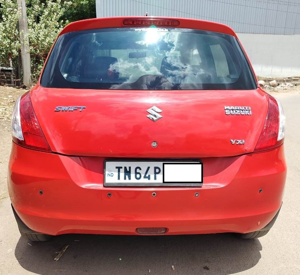 Maruti Suzuki Swift Vxi