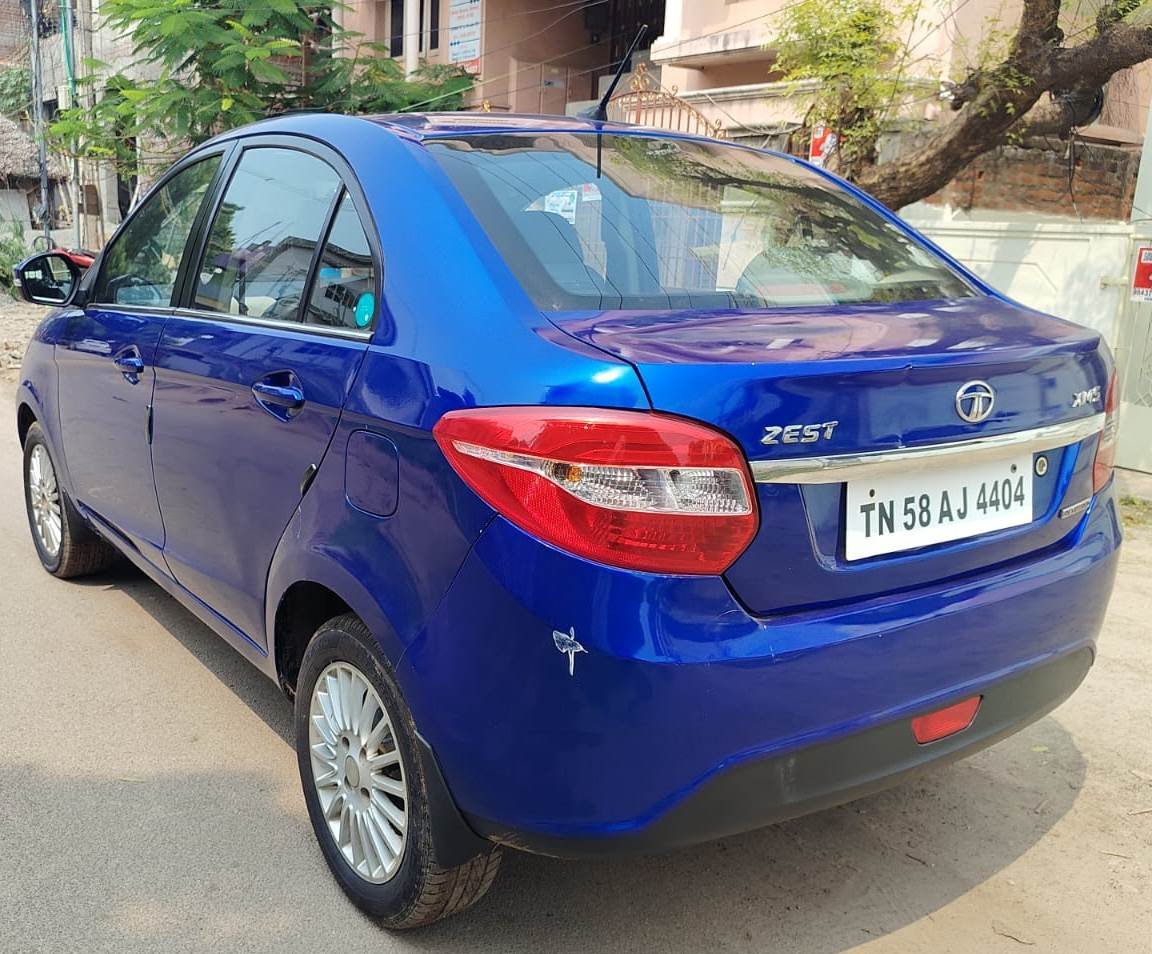 Tata Zet Xms