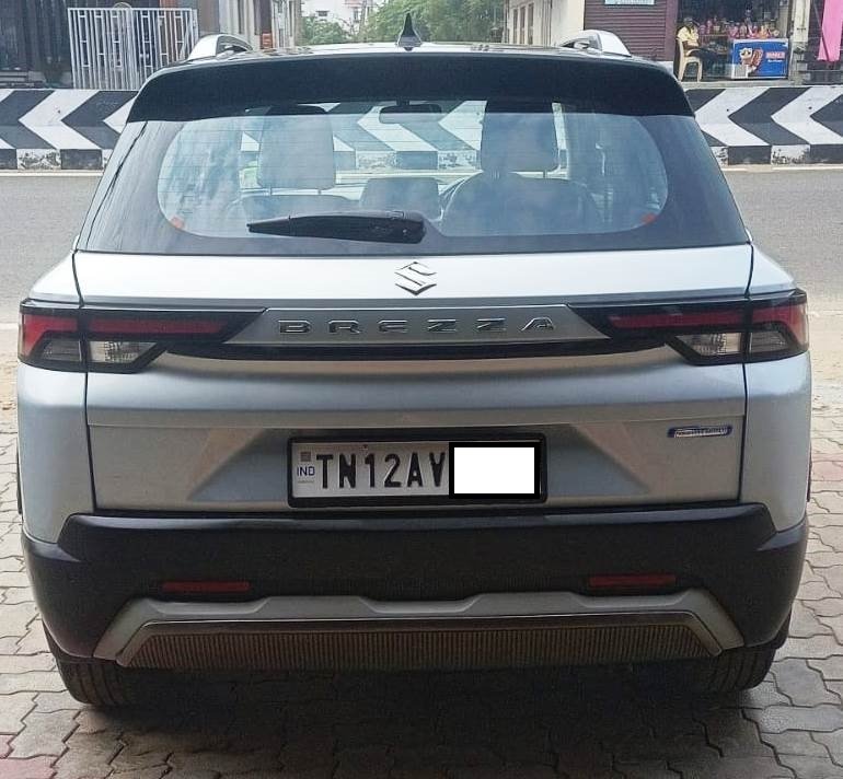 Maruti Suzuki Breeza Vxi