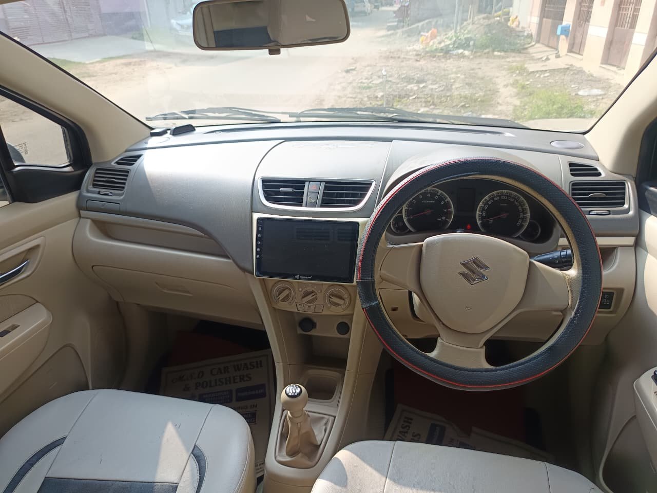 Maruti Suzuki Ertiga Vxi