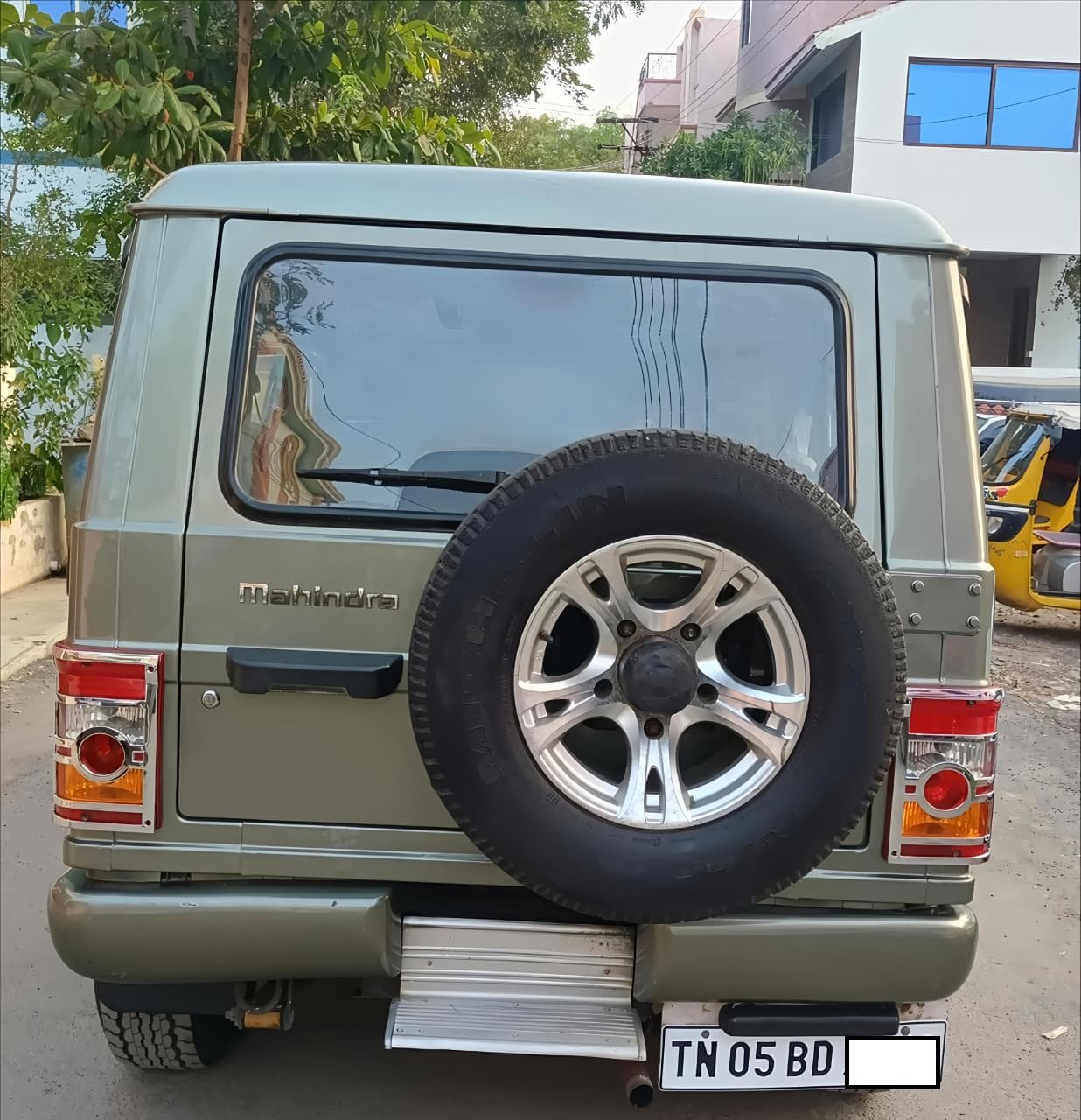 Mahindra Bolero Power +sle