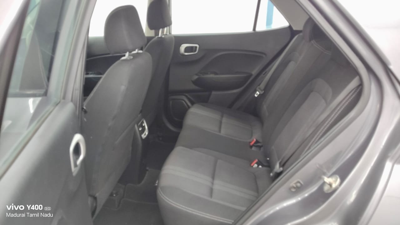 Hyundai Venue S Plus