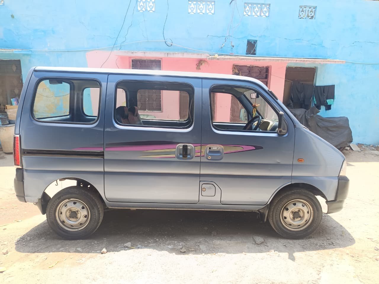 Maruti Suzuki Eeco 5 Seter