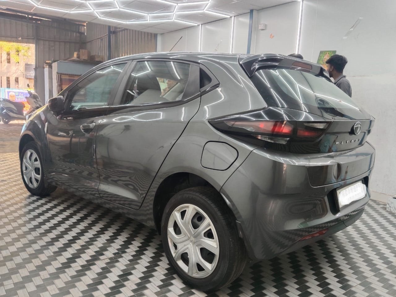 Tata Altroz Xm Plus
