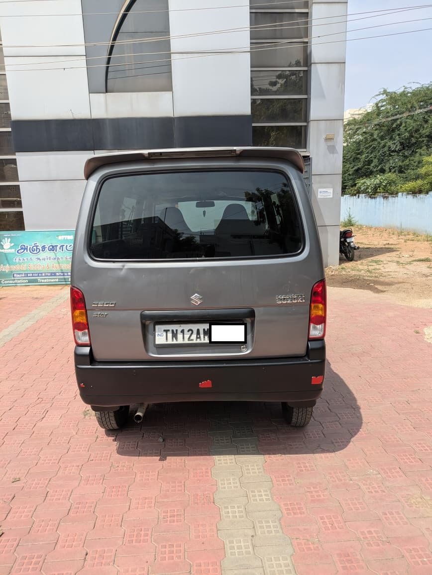 Maruti Suzuki Eeco 5 Seter
