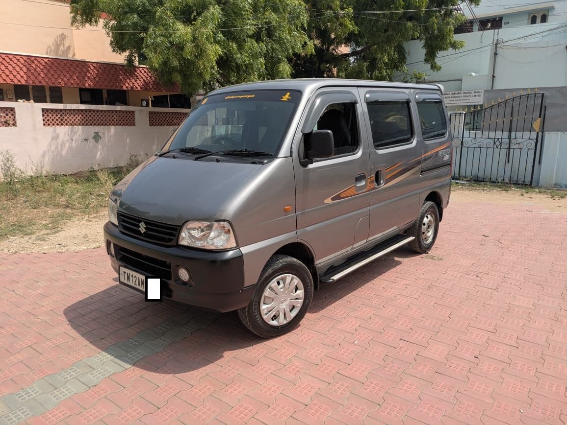 Maruti Suzuki Eeco 5 Seter