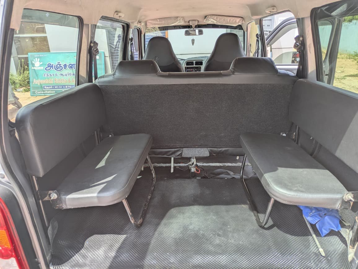 Maruti Suzuki Eeco 5 Seter