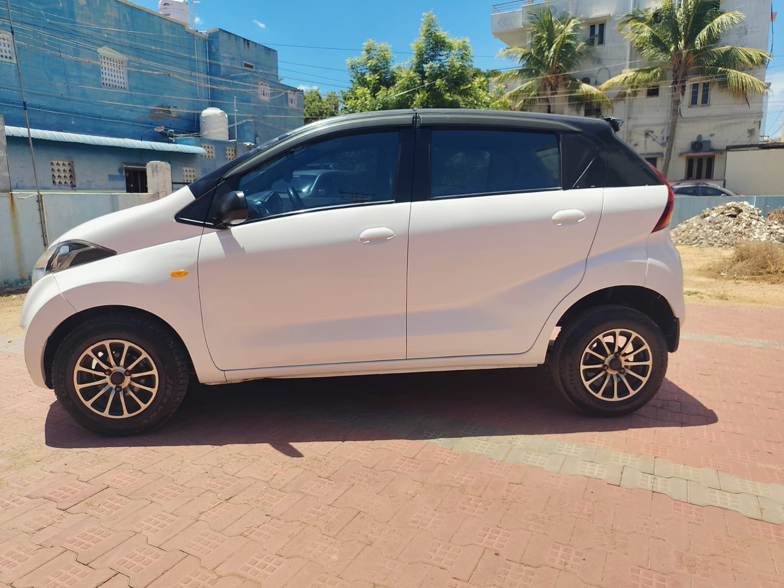 Datsun Redi Go T(o)