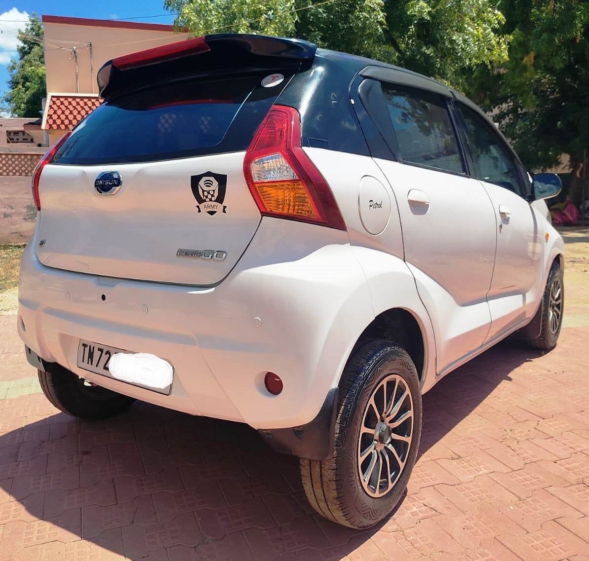 Datsun Redi Go T(o)