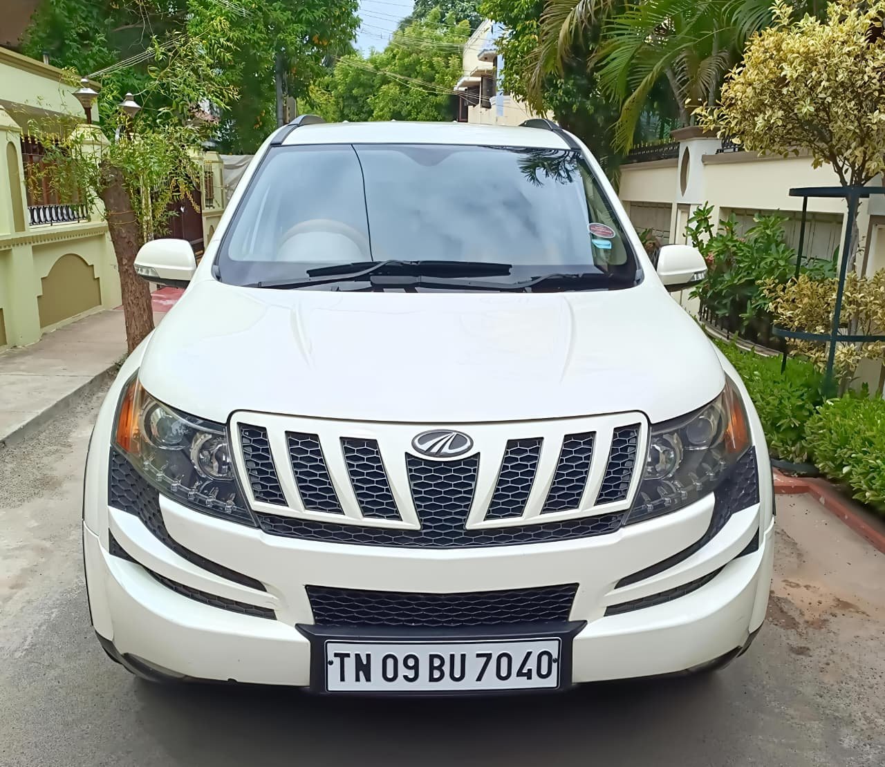 Mahindra Xuv 500 W8