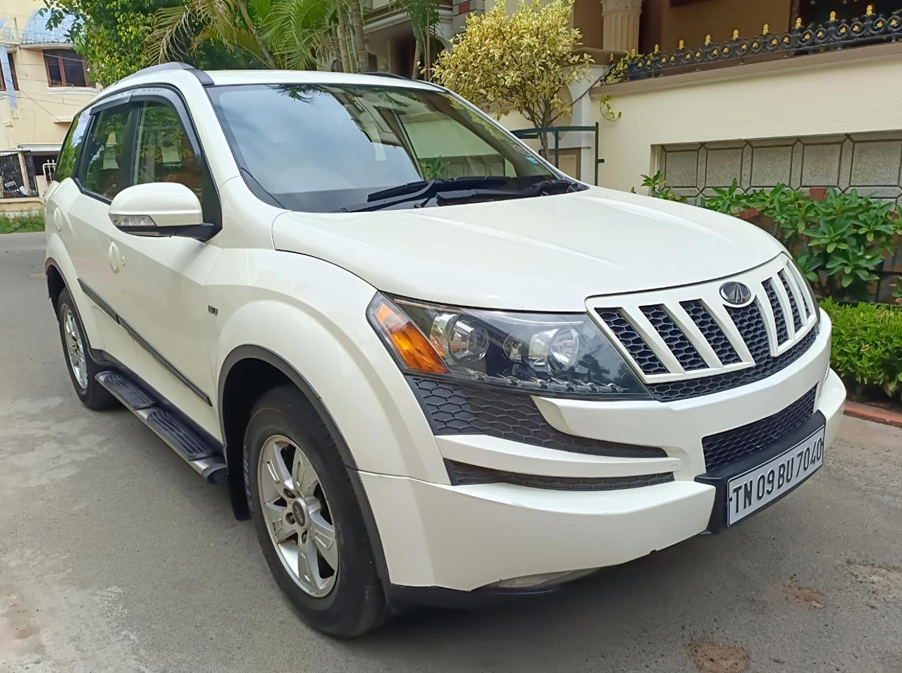 Mahindra Xuv 500 W8