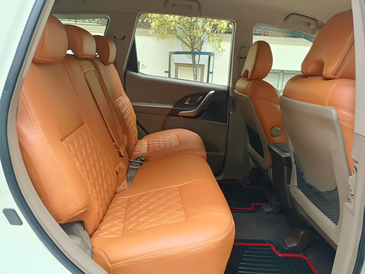 Mahindra Xuv 500 W8