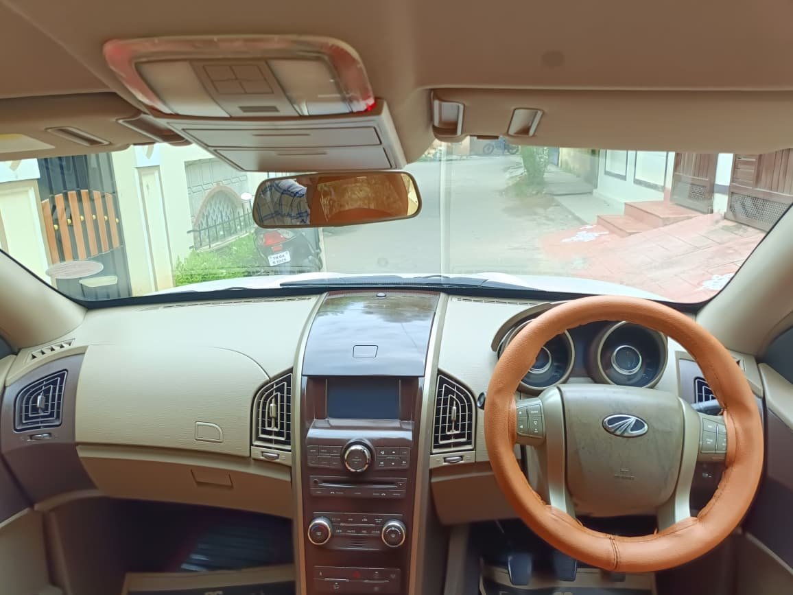 Mahindra Xuv 500 W8