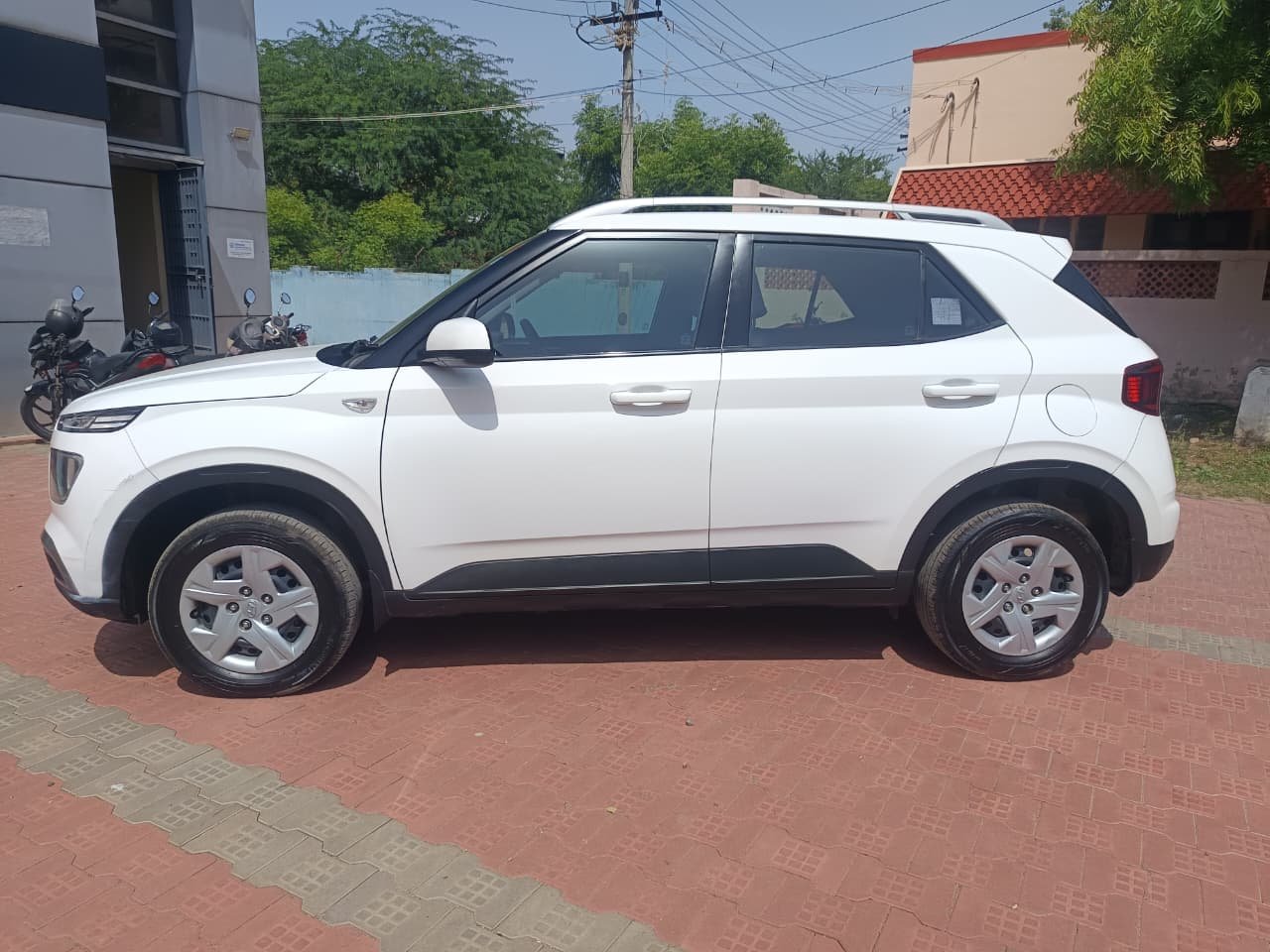 Hyundai Venue S