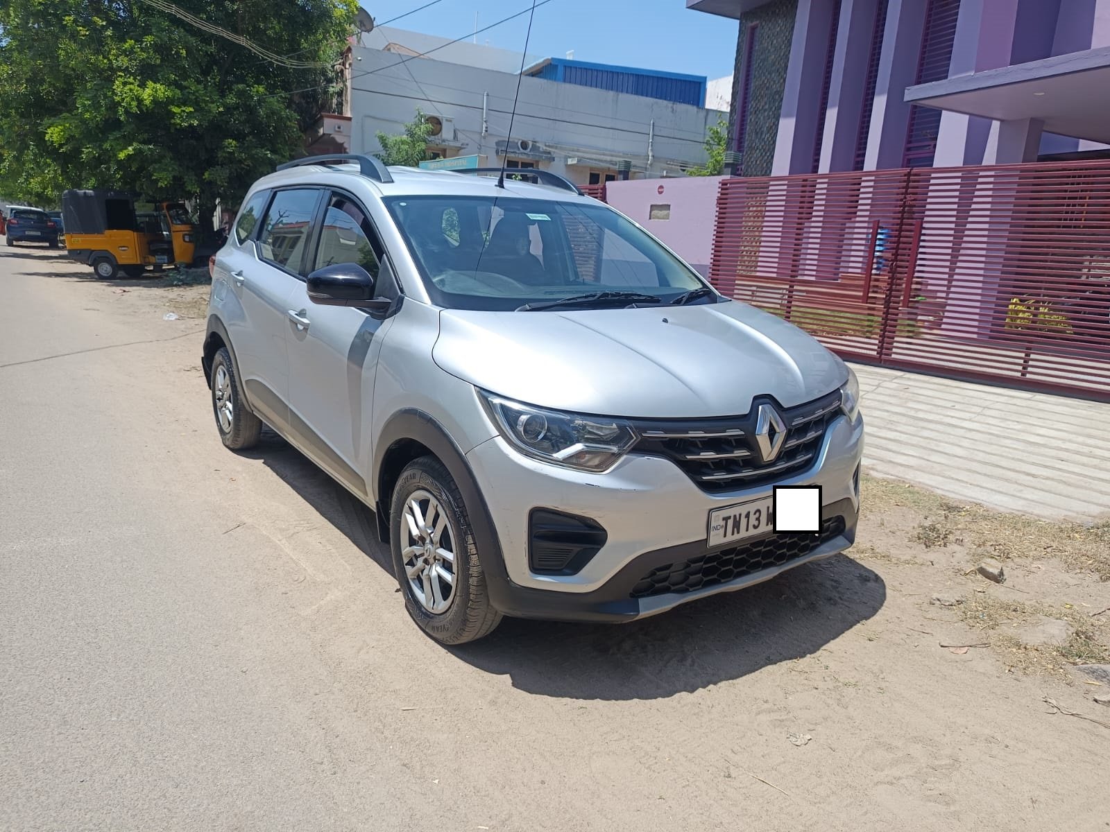 Renault Triber Rxt