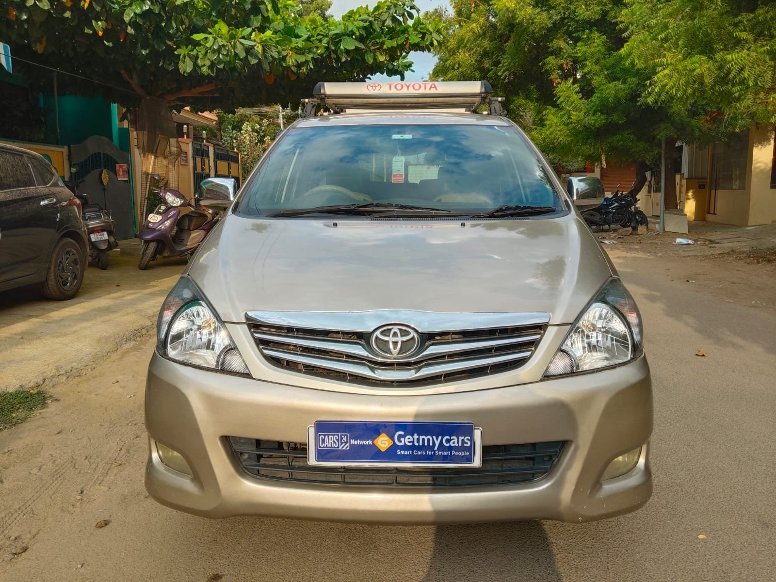 Toyota Innova G