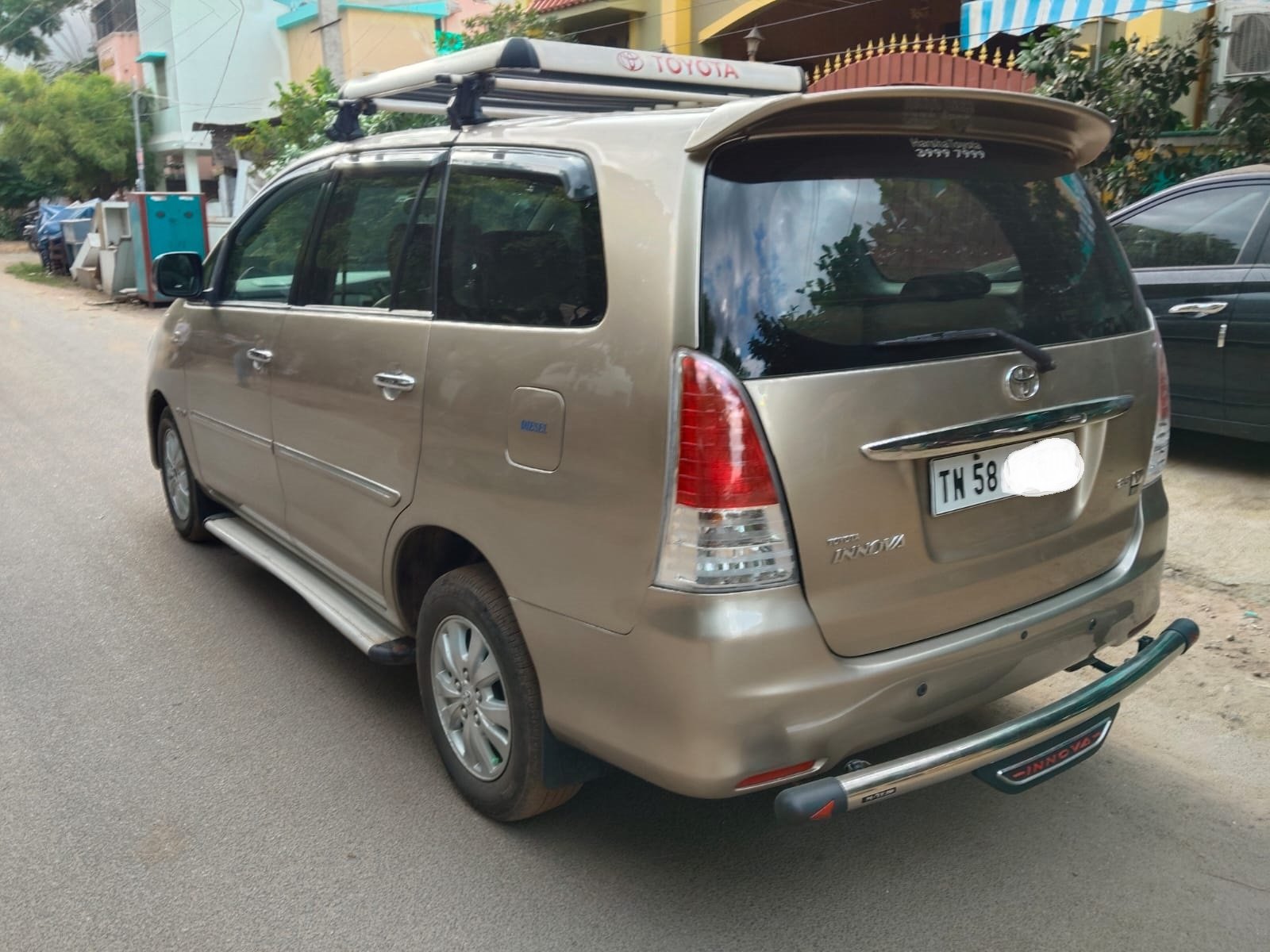 Toyota Innova G
