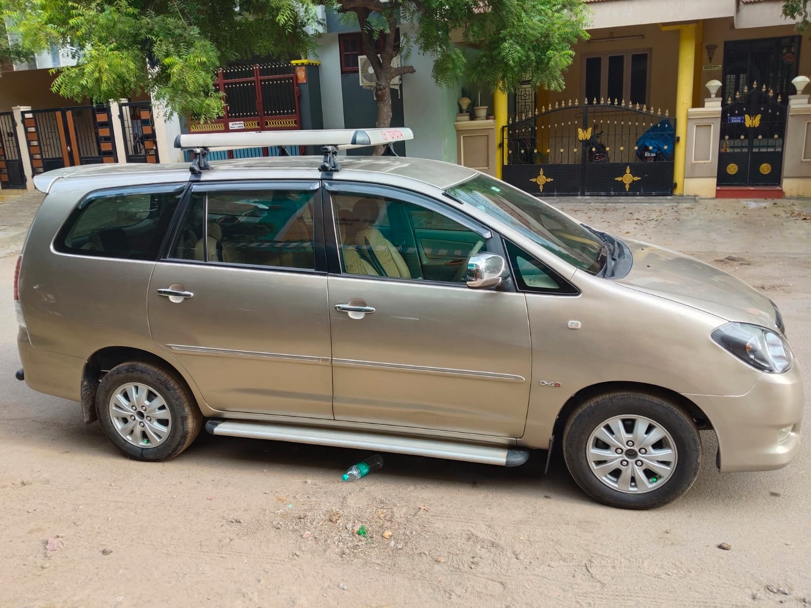 Toyota Innova G