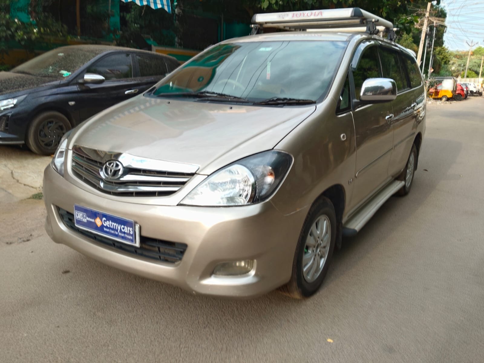 Toyota Innova G