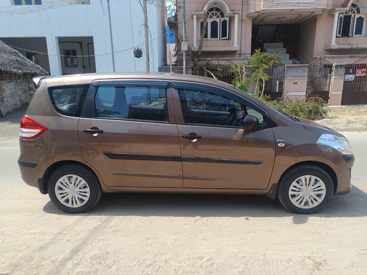 Maruti Suzuki Ertiga Vxi