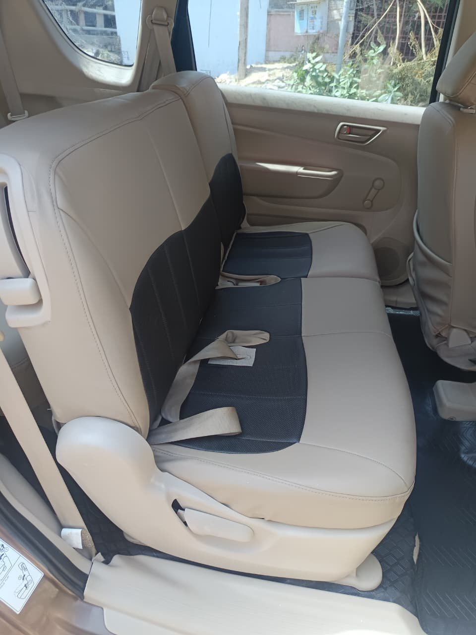 Maruti Suzuki Ertiga Vxi