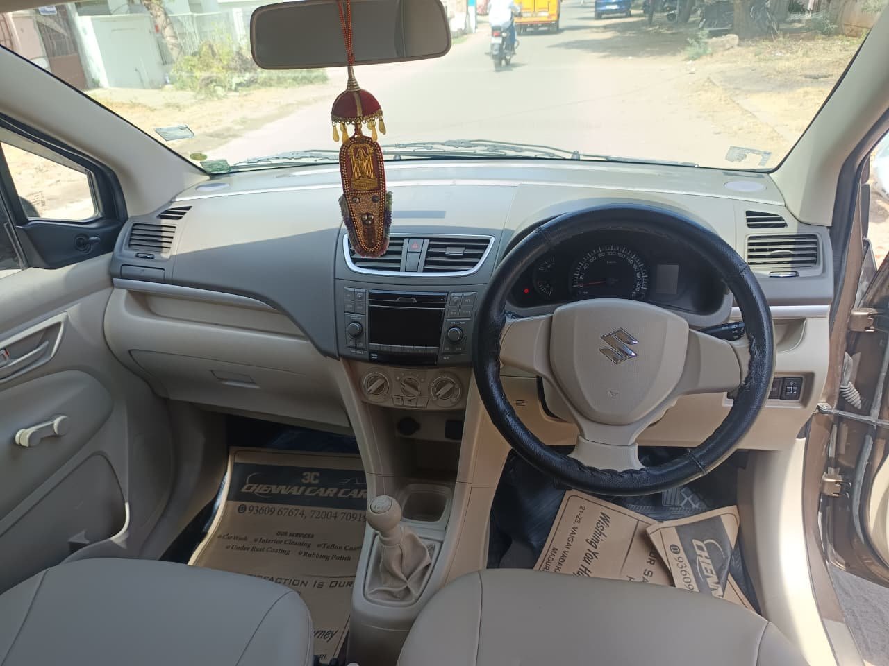Maruti Suzuki Ertiga Vxi