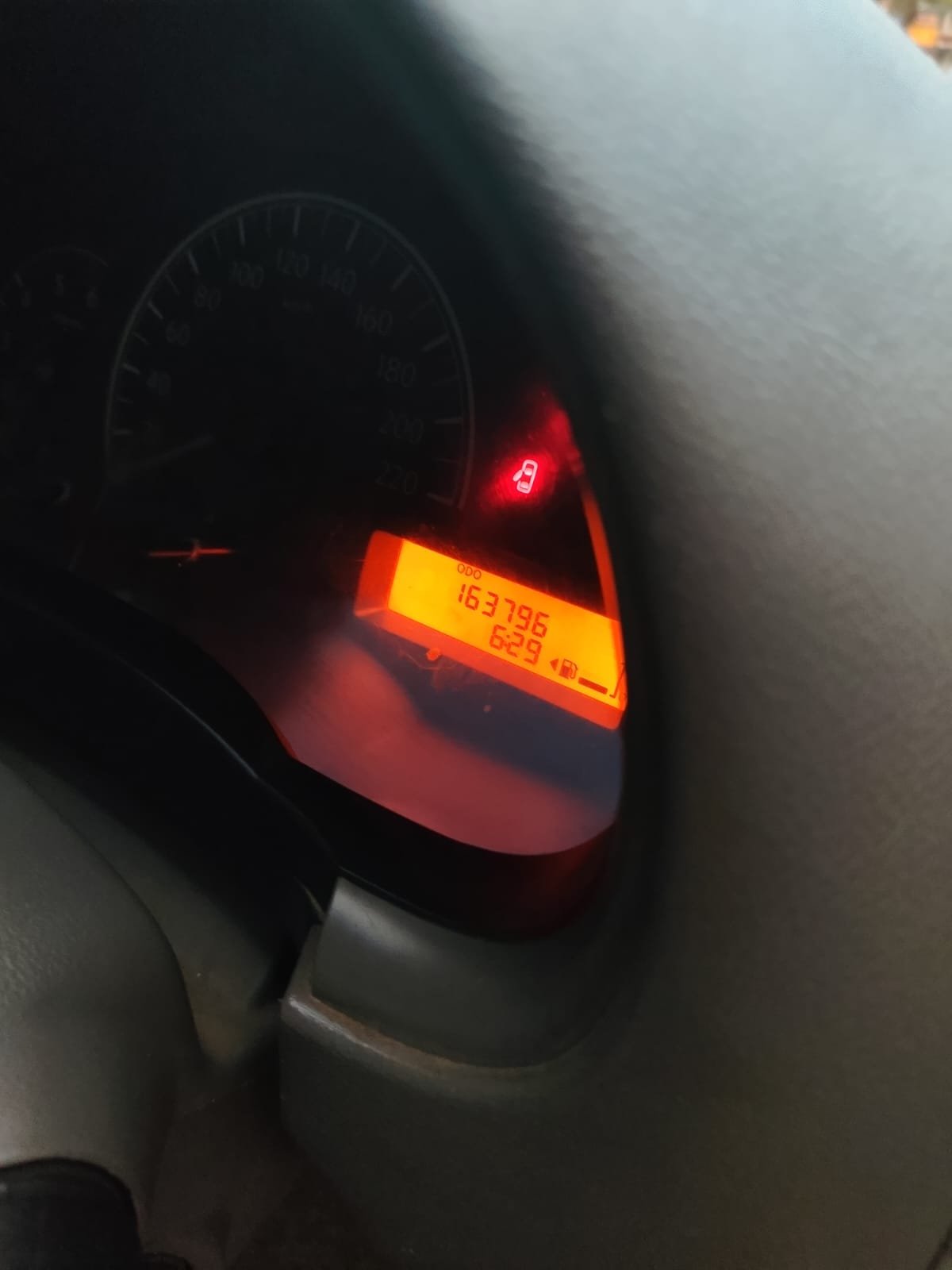 Nissan Sunny Xv